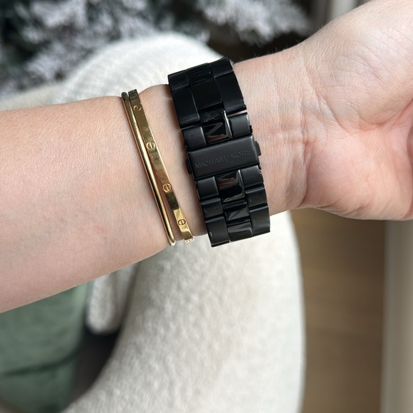 Michael Kors Black Watch - Picture 3 of 3